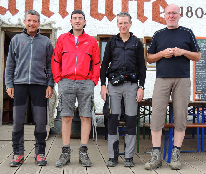 Gruppenbild mit Uli, Andre, Hans-Willi, Peter