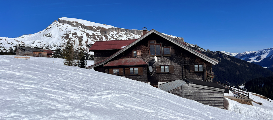Schwarzwasserhütte und Hoher Ifen
