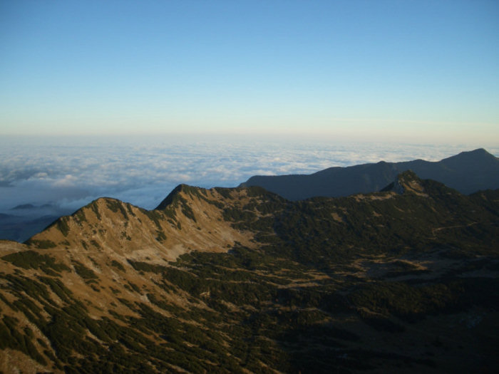 Estergebirge, Täler mit geschlossenener Wolkendecke