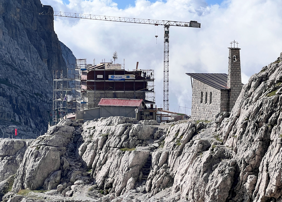Rifugio Pedrotti