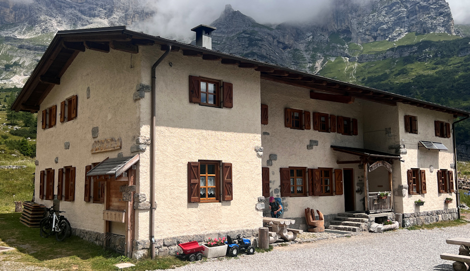 Rifugio Cacciatore