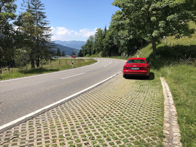 Parkbucht kurz vor dem Parkplatz an der Kanzel