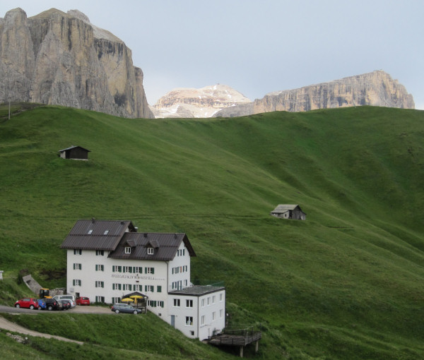 Rifugio Carlo Valentini, Piz Boe, Pordoispitze