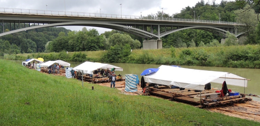 München-Venedig Isar Flossfahrt