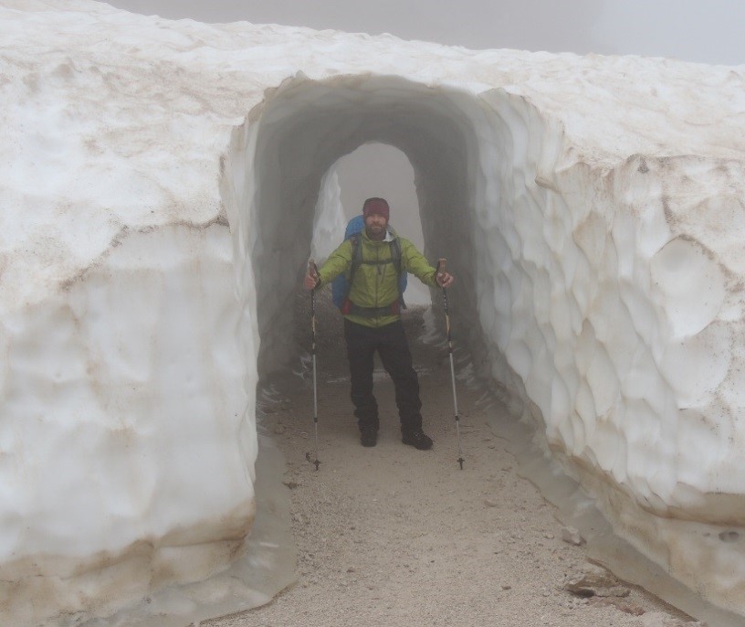 München-Venedig Altschnee an der Pordoi Scharte