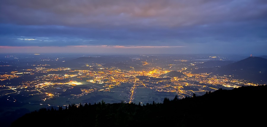 Salzburg-Triest Salzburg bei Nacht