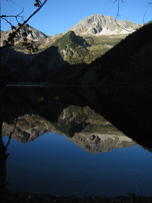 Das Gaishorn spiegelt sich im Vilsalpsee