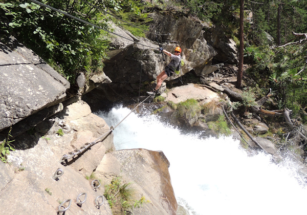 Stuibenfall Klettersteig Seilbrücke