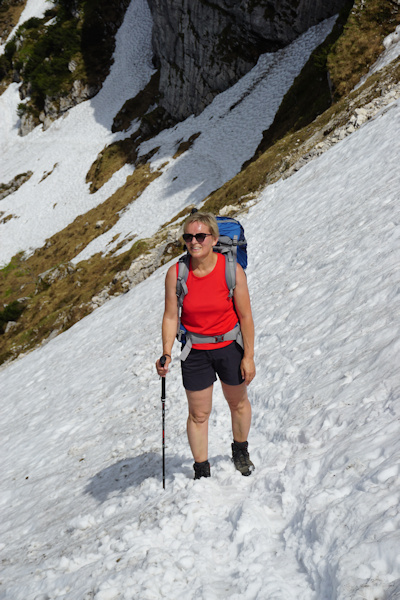 Aufstieg im Altschnee