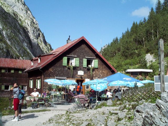 Höllentalangerhütte